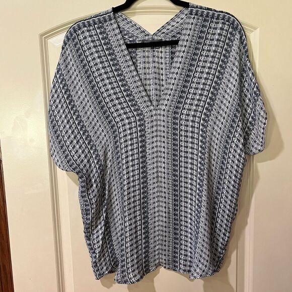 VINCE 100% Silk V-Neck Blouse Black White Women’s Size Small - Picture 1 of 4